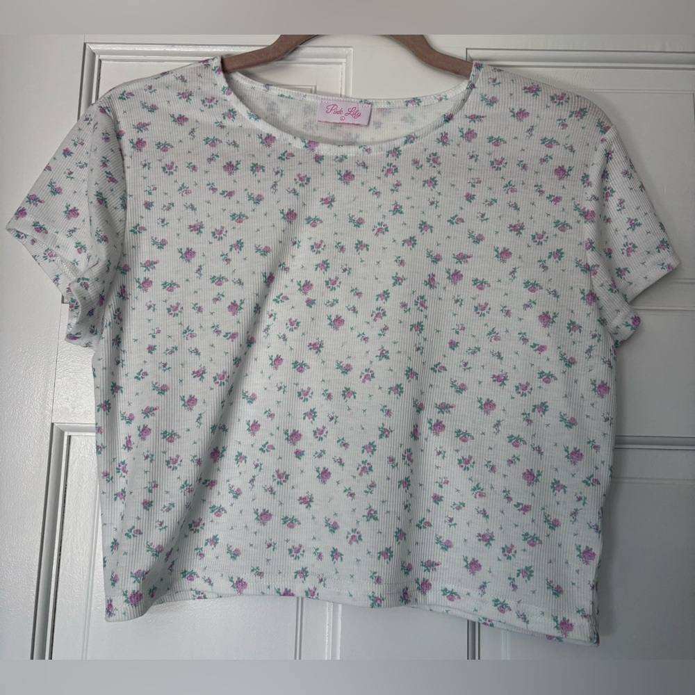 Pink Lily White Floral Ribbed Crop Top Large
